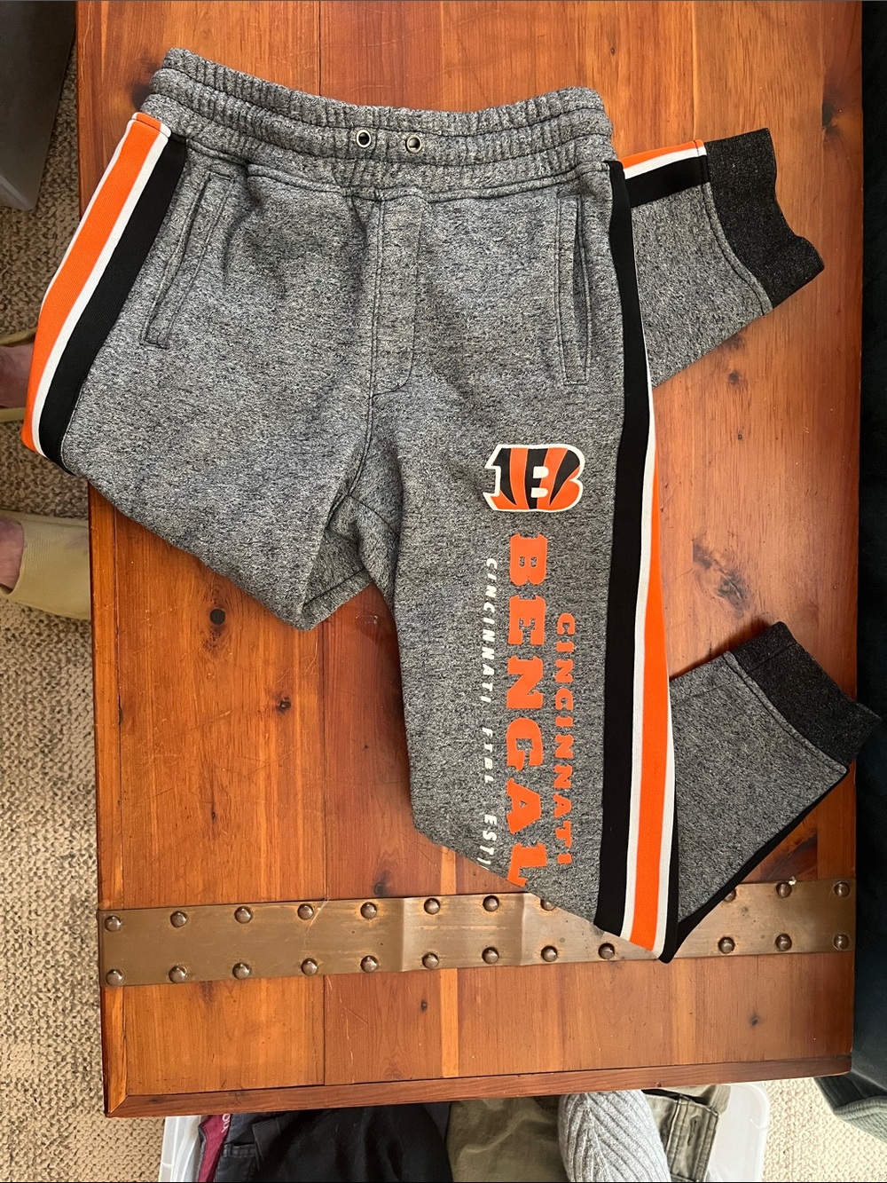 Cincinnati Bengals sweat pants size 10-12 kids